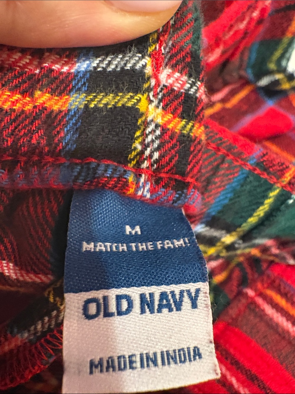 Old Navy Red Green Plaid Flannel Pajama Pants-style joggers! NWT - Picture 3 of 4